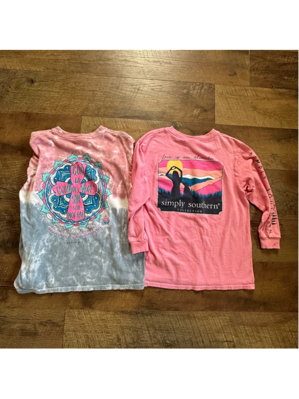 Simply southern youth small lot of 2 Summer